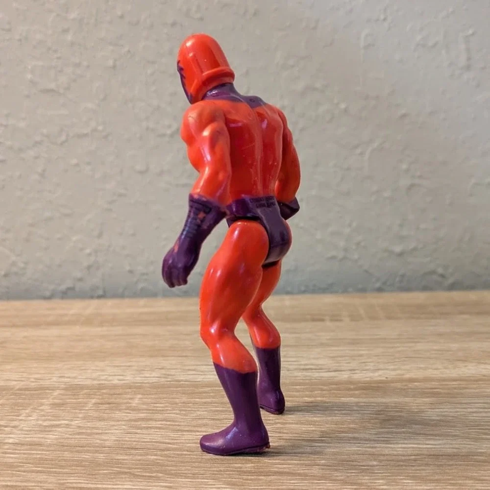 VTG 1984 Mattel Marvel Secret Wars Magneto Action Figure X-Men Mutant Hong Kong